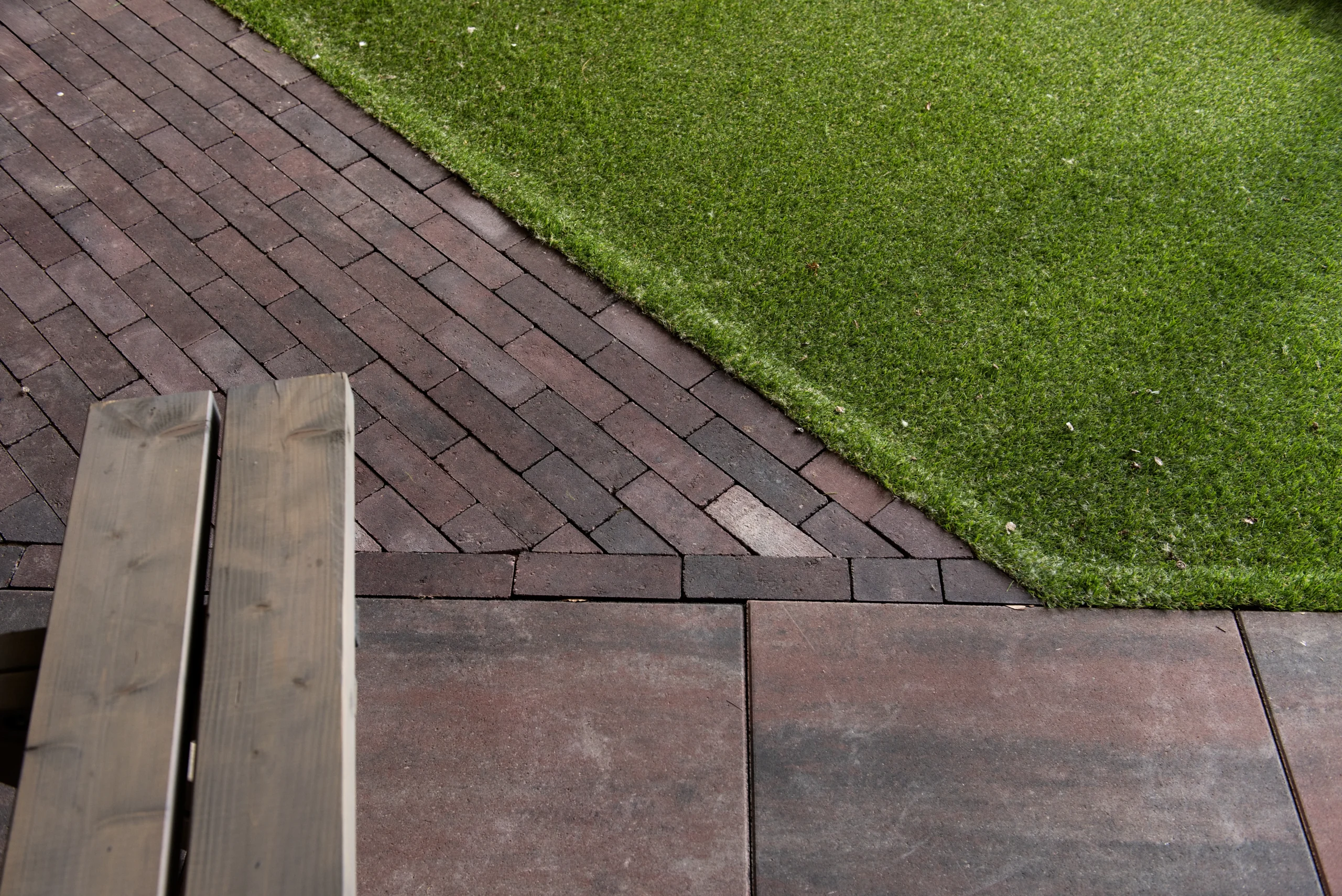 Strackstone Crown GRN+ Dikformaat 21x7x8 vlak wijnrood/antraciet genuanceerd KOMO PL2 - Afbeelding 5
