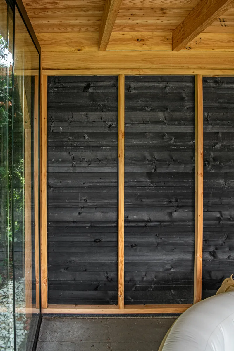 Zweeds Rabat NE Vuren 1,1/2,2x19,5x300cm Zwart 2x Gespoten - Afbeelding 3